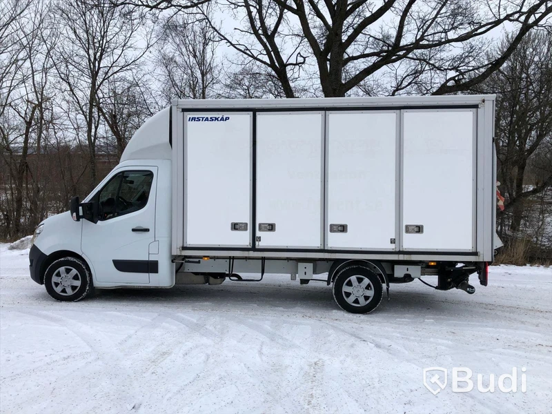 Skåpbil Nissan NV400 2.3 dCi Volymskåp (125hk) - 2016 m bakgavellift & öppningsbar vä sida